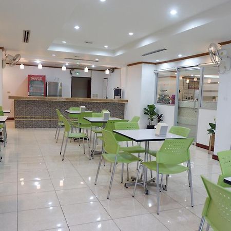 荟彩大酒店 Lang Suan 外观 照片