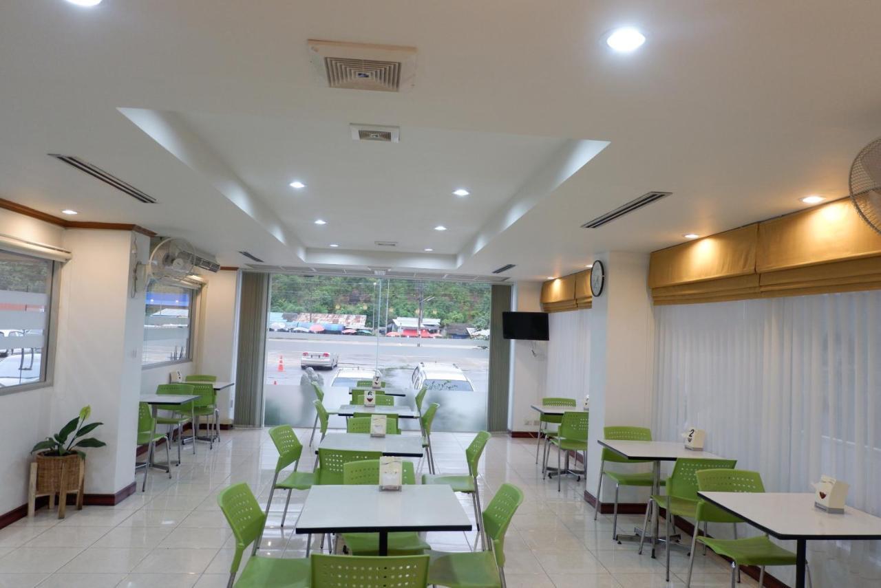 荟彩大酒店 Lang Suan 外观 照片
